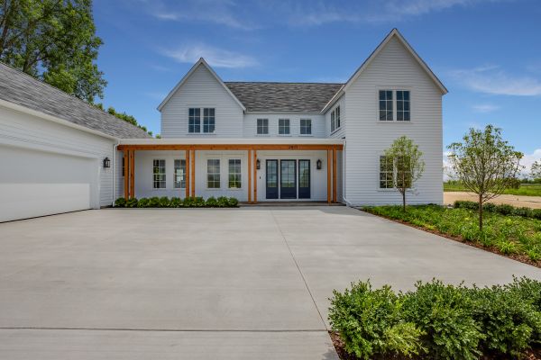 Cost of Concrete Driveway Service in Paso Robles
