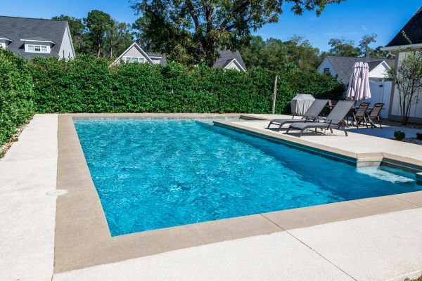 Cost of Concrete Pool Deck Replacement in Paso Robles